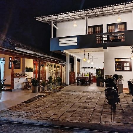 Little Villa Guest House Ahangama Esterno foto
